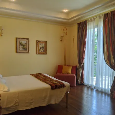 Gauss Villa Montescudo